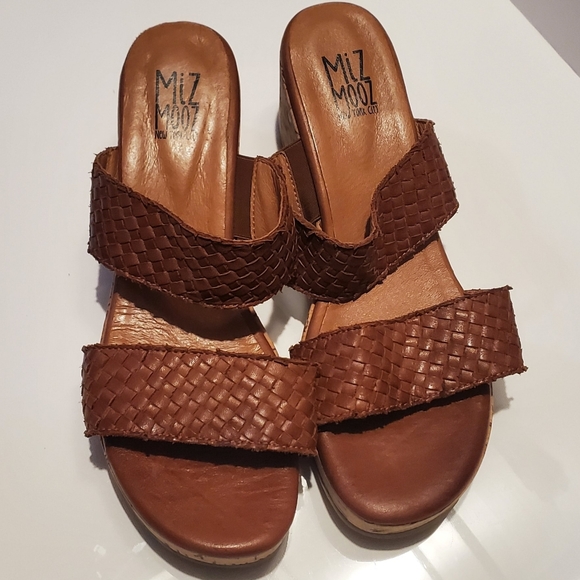 MIZ MOOZ - NWOT Genna Leather Cork Sandal In "Brandy" - Picture 5 of 6